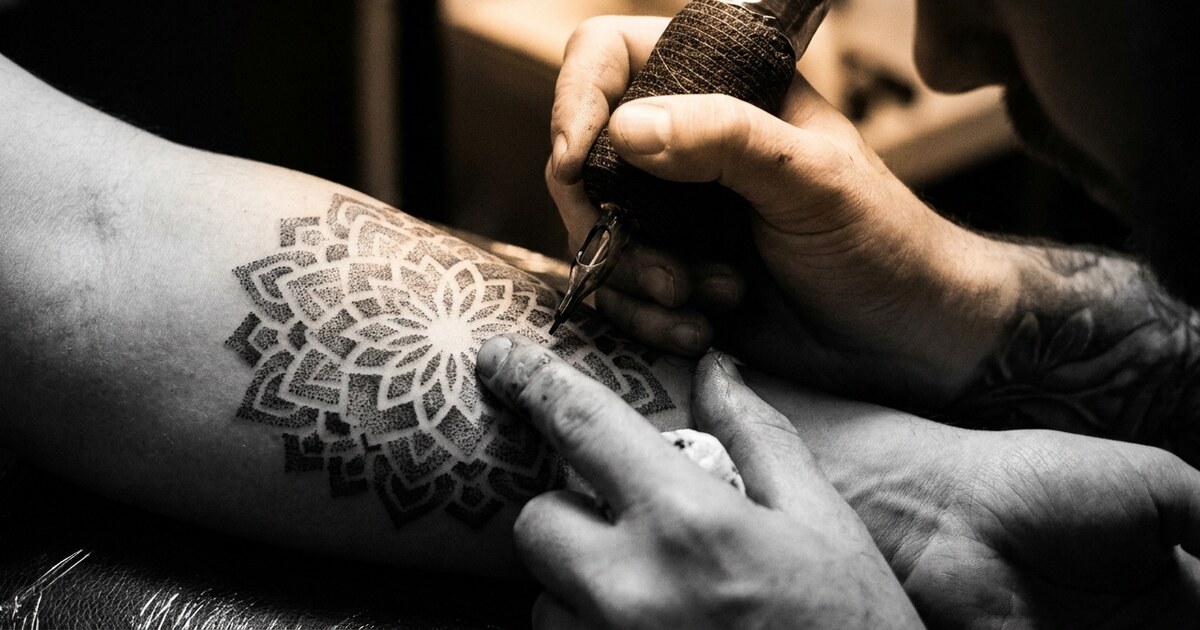 Blackwork és dotwork: a fekete tinta stílusai